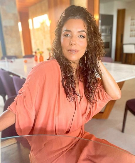 Eva Longoria nudes onlyfans