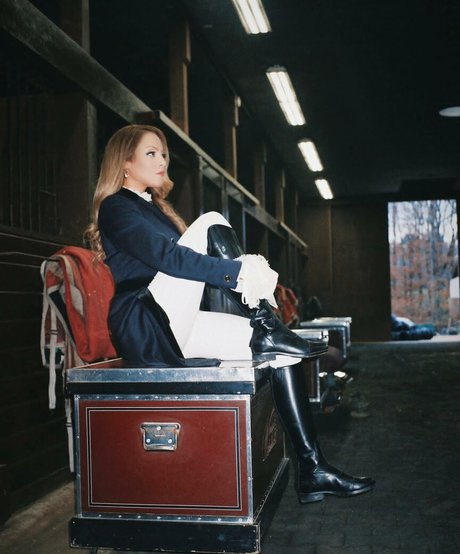 Elizabeth Gillies leaked onlyfans