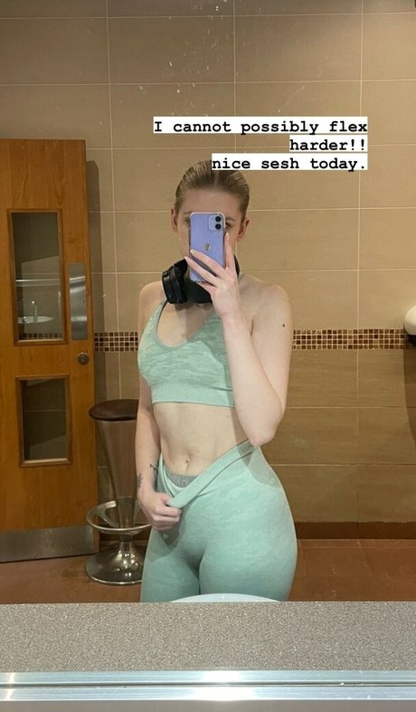 HoxieLoxie onlyfans leak sex