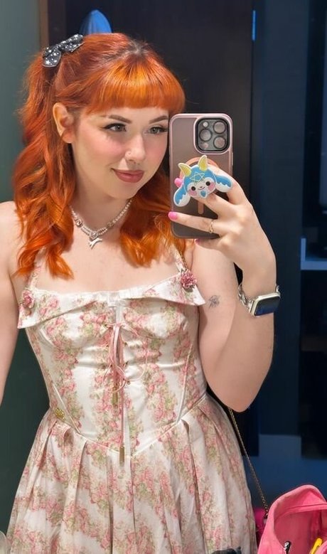 NotSaige onlyfans nude content