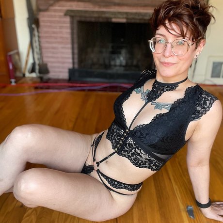 Miss T onlyfans leajs