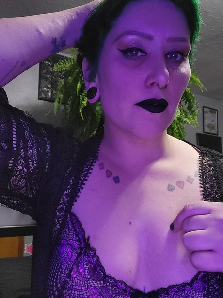 NudeTarotMuse new onlyfans leaks