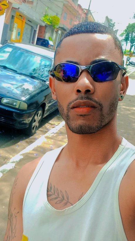 Natanael Santiago onlyfans photos