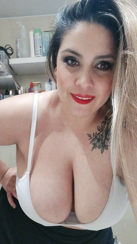 Alma onlyfans nude photos