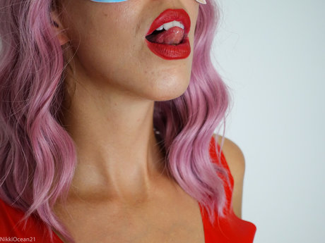 Nikki Ocean onlyfans topless