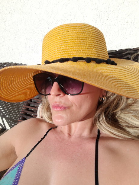 Paula Milk free onlyfans