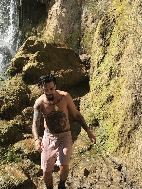 LUCKY AKA FELIX onlyfans pics