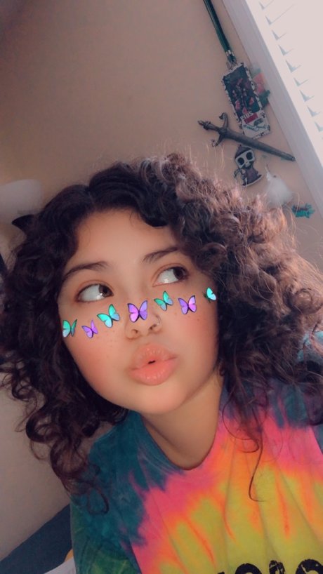 Flores_ nude onlyfans