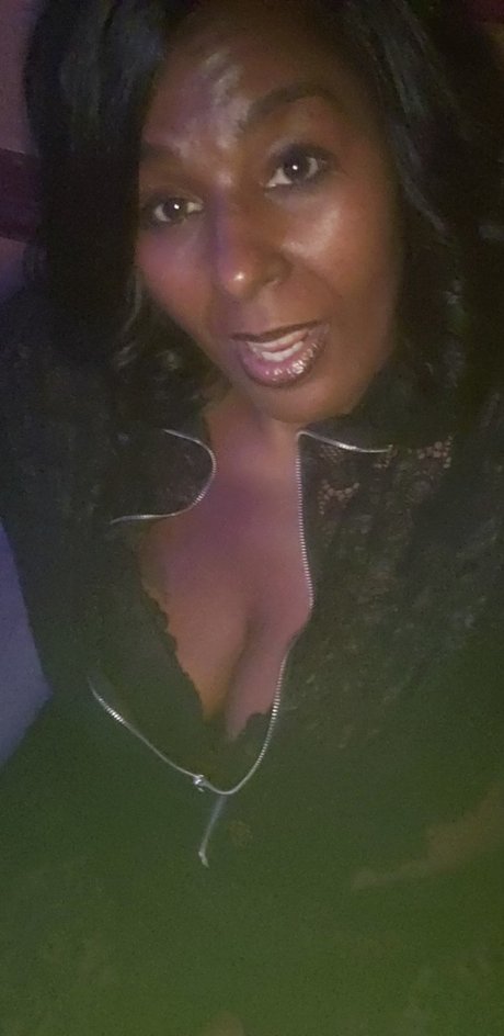 terrina campbell only fans pics