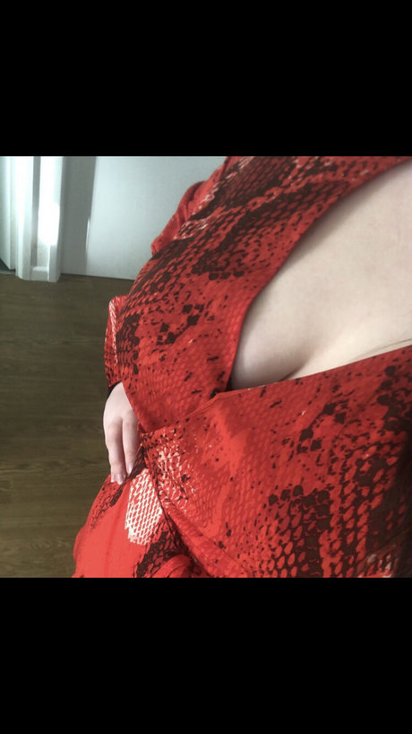 piercedqueen onlyfans sex tape