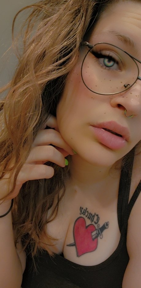 Queen Bee420 nudes leaked onlyfans