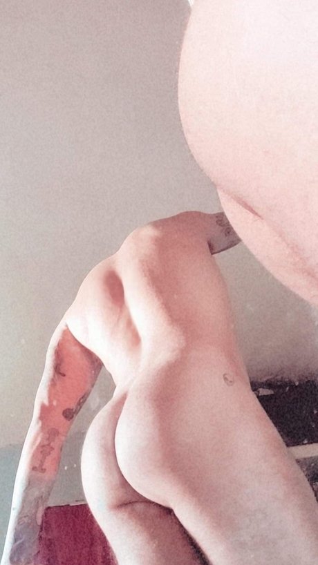 Mario Rmz onlyfans content