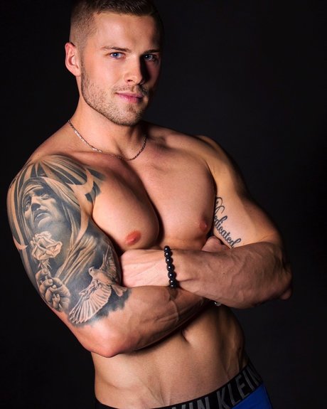 Ricco onlyfans model images