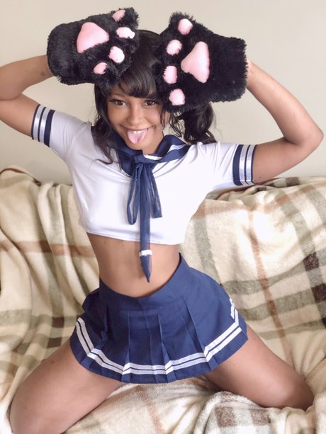 amina_ free only fans