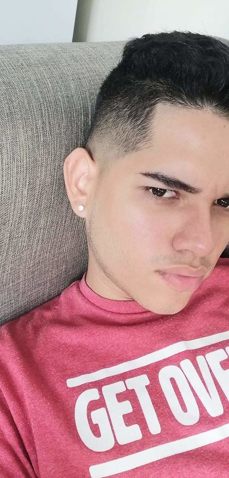 ISAAC 20CM LATIN HOTTEST BOY porn onlyfans leak