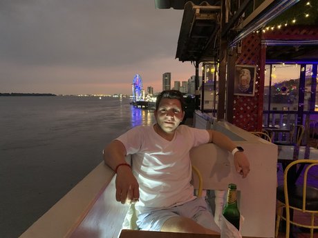 Mart n Ycaza onlyfans nudes