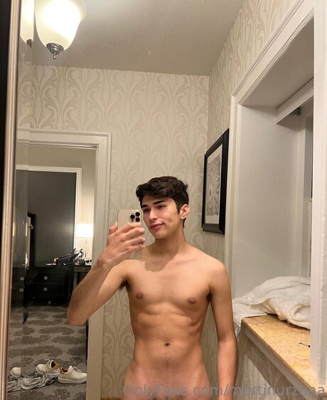 Martin Urzua onlyfans leakd