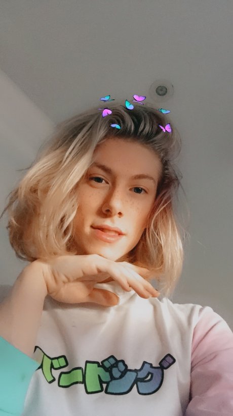 Ash Jones free onlyfans