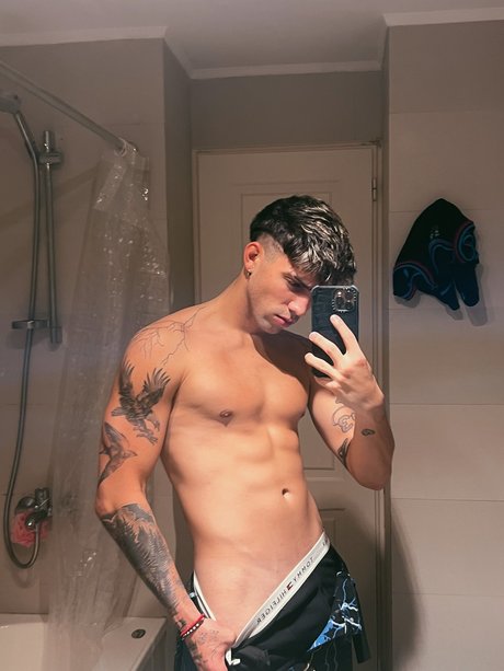 Mateo Sarc onlyfans leaked sex