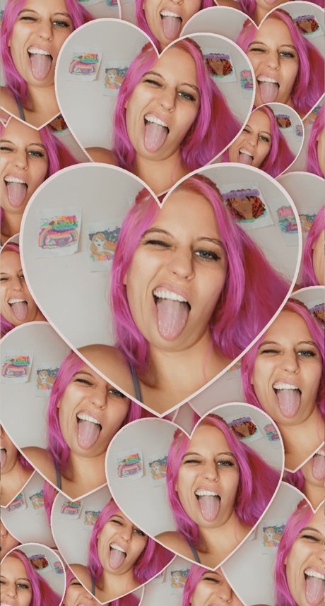 Mary Lova onlyfans picture