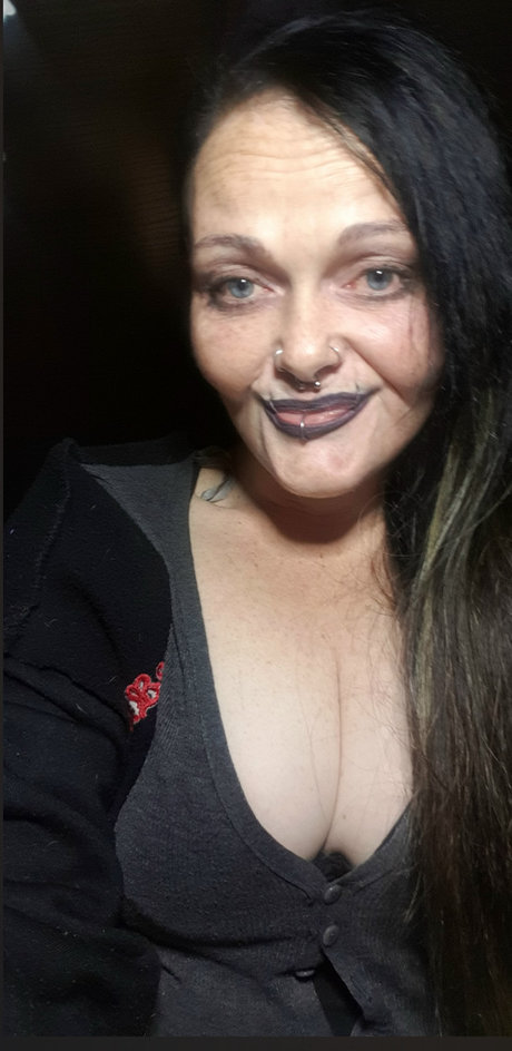 Br ahz lb b K d_ onlyfans leaks naked