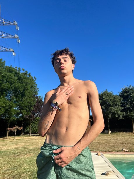 julian sanchez carilla onlyfans nude leaked