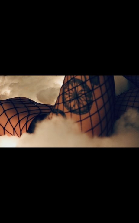 Megan Leigh_ onlyfans model images