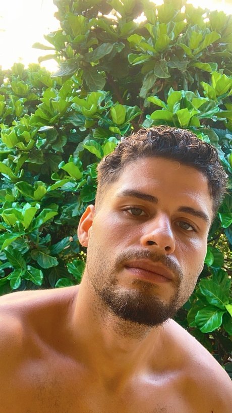 Cezar onlyfans naked