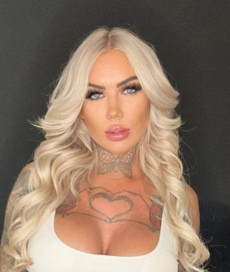 Megan Louise_ onlyfans naked