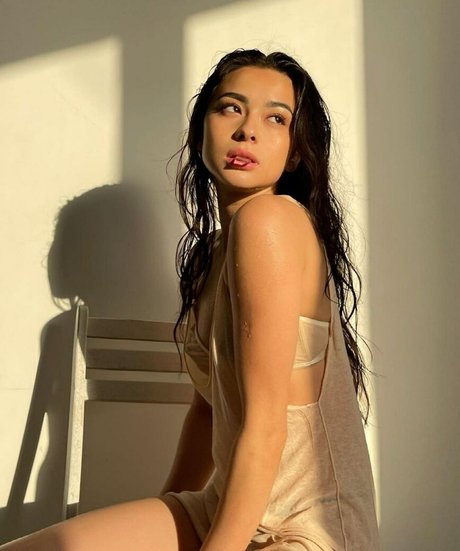 Diana Korkunova onlyfans tits