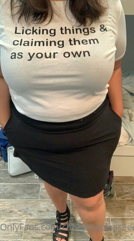 chokemepleaseeee onlyfans strip tease