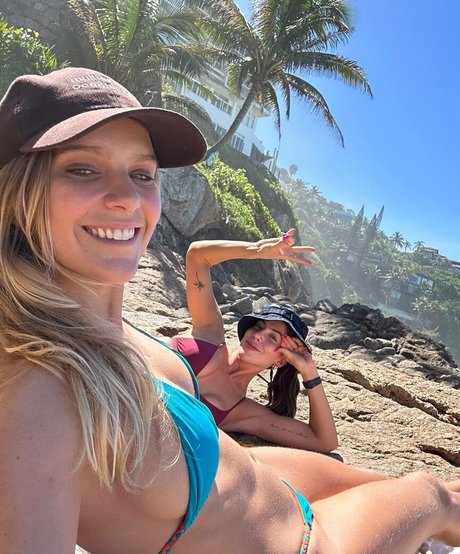 Isabella Santoni onlyfans leaks xxx