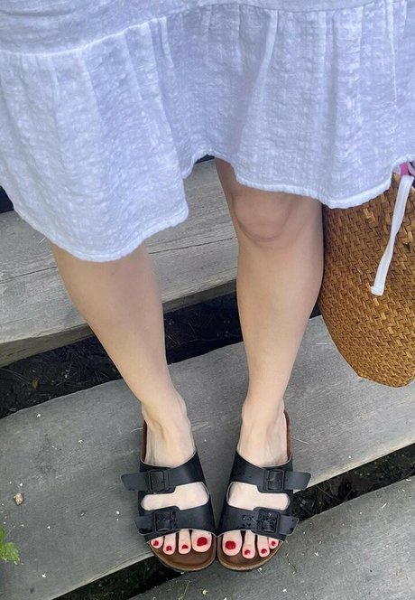 litlonn boobs onlyfans