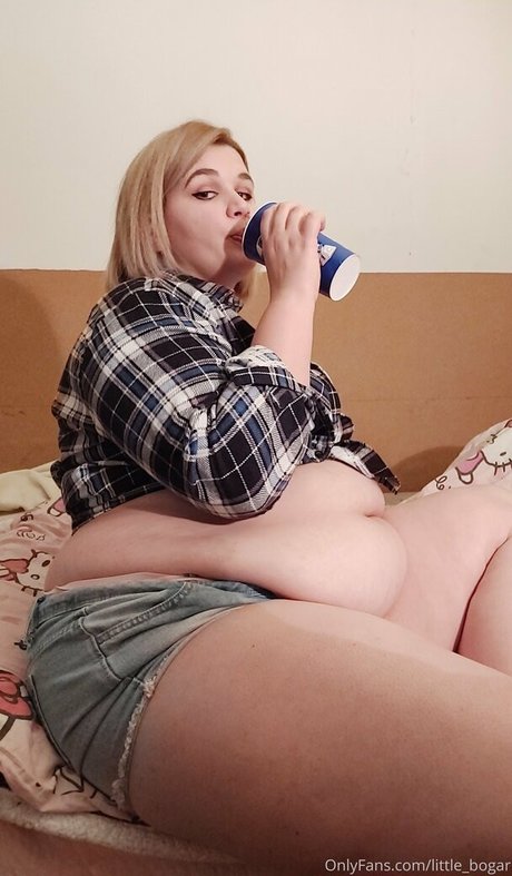 little bogar onlyfans star