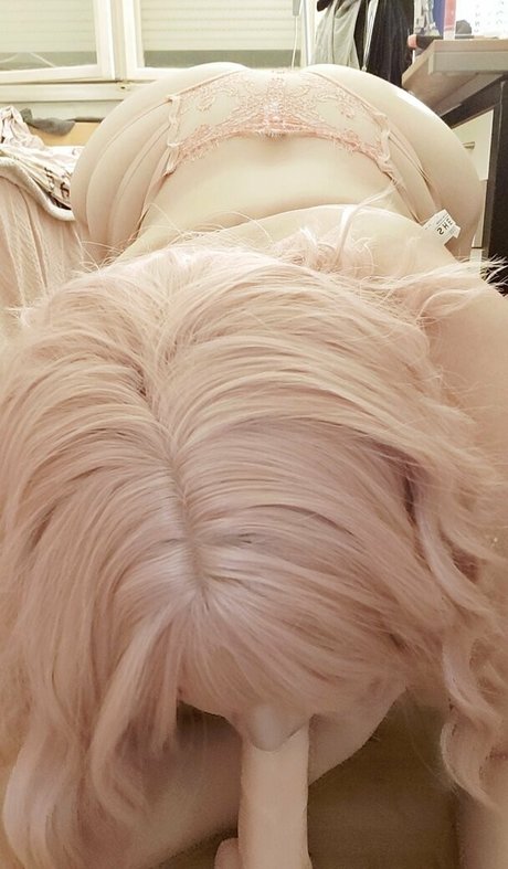 little bogar Profile image