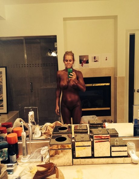 Jenny McCarthy only fans photos