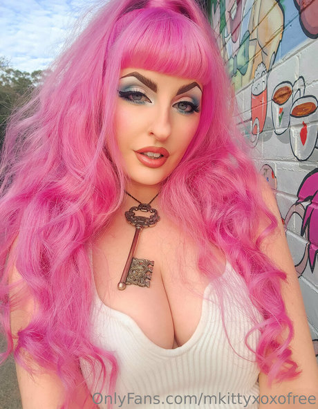 mkittyxoxofree onlyfans naked
