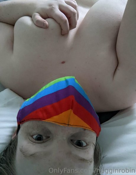 hugginrobin onlyfans nude tits
