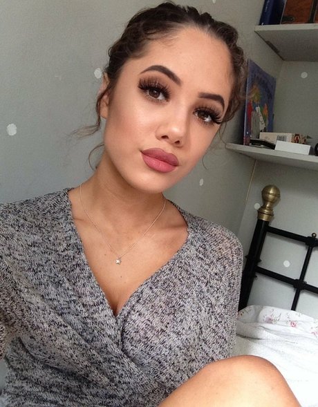 Saoirse Alicia Behzadi leaked onlyfans free