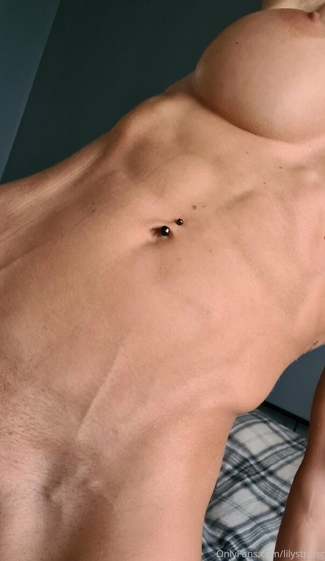lilystrongfree xxx only fans