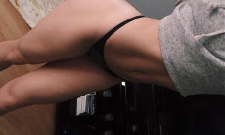 Taylor Flewin onlyfans x