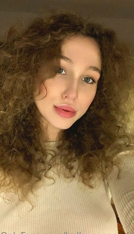 bella cooper free only fans pictures