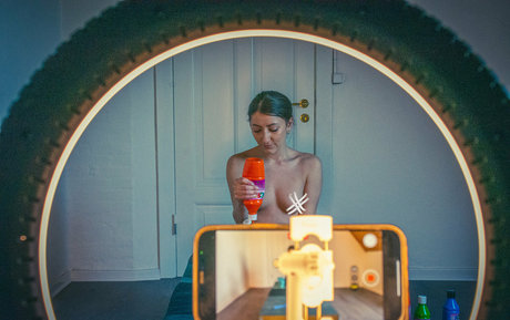 upperfloor naked onlyfans pics