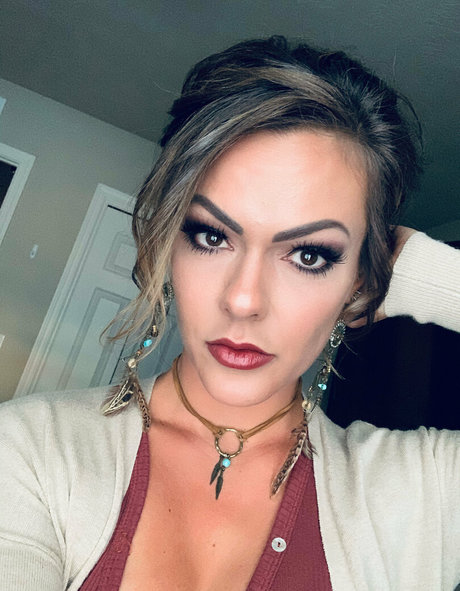 ailadonovannn onlyfans nude porn