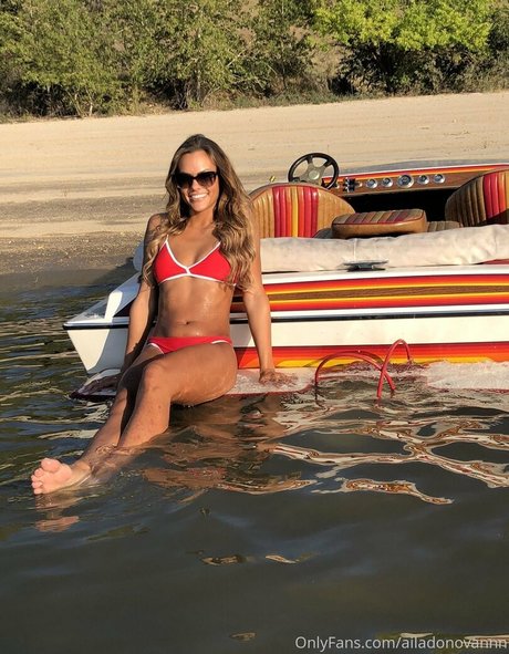 ailadonovannn onlyfans lesk