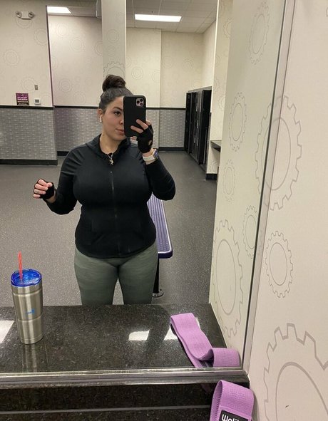 fairyelle pics onlyfans