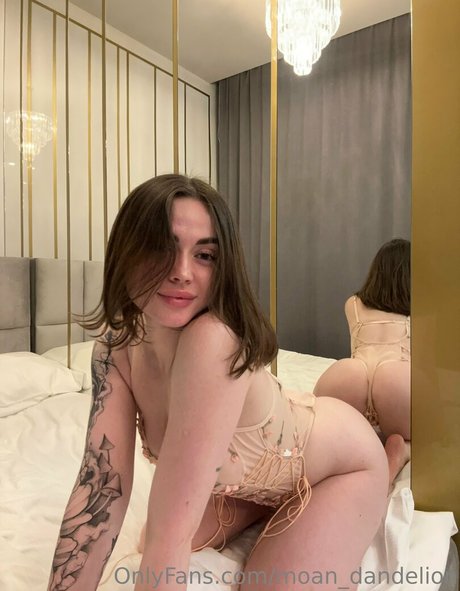 moan dandelion onlyfans nude leaked