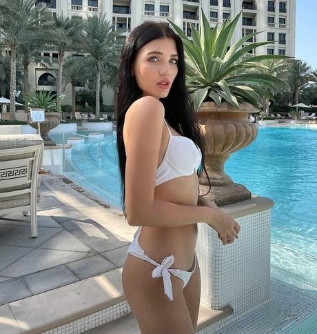Alina Enero only fans pictures