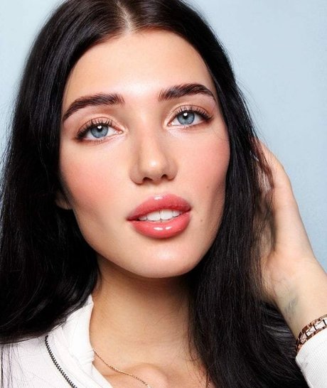 Alina Enero pics onlyfans