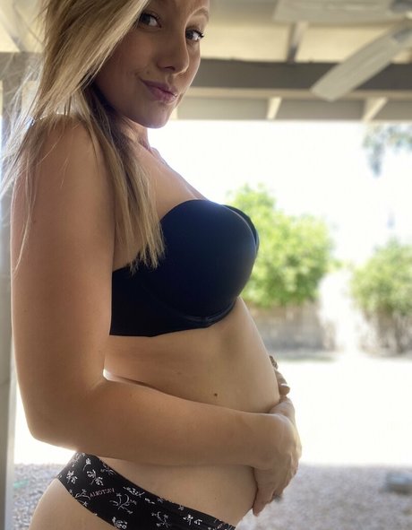 myarykerx naked only fans